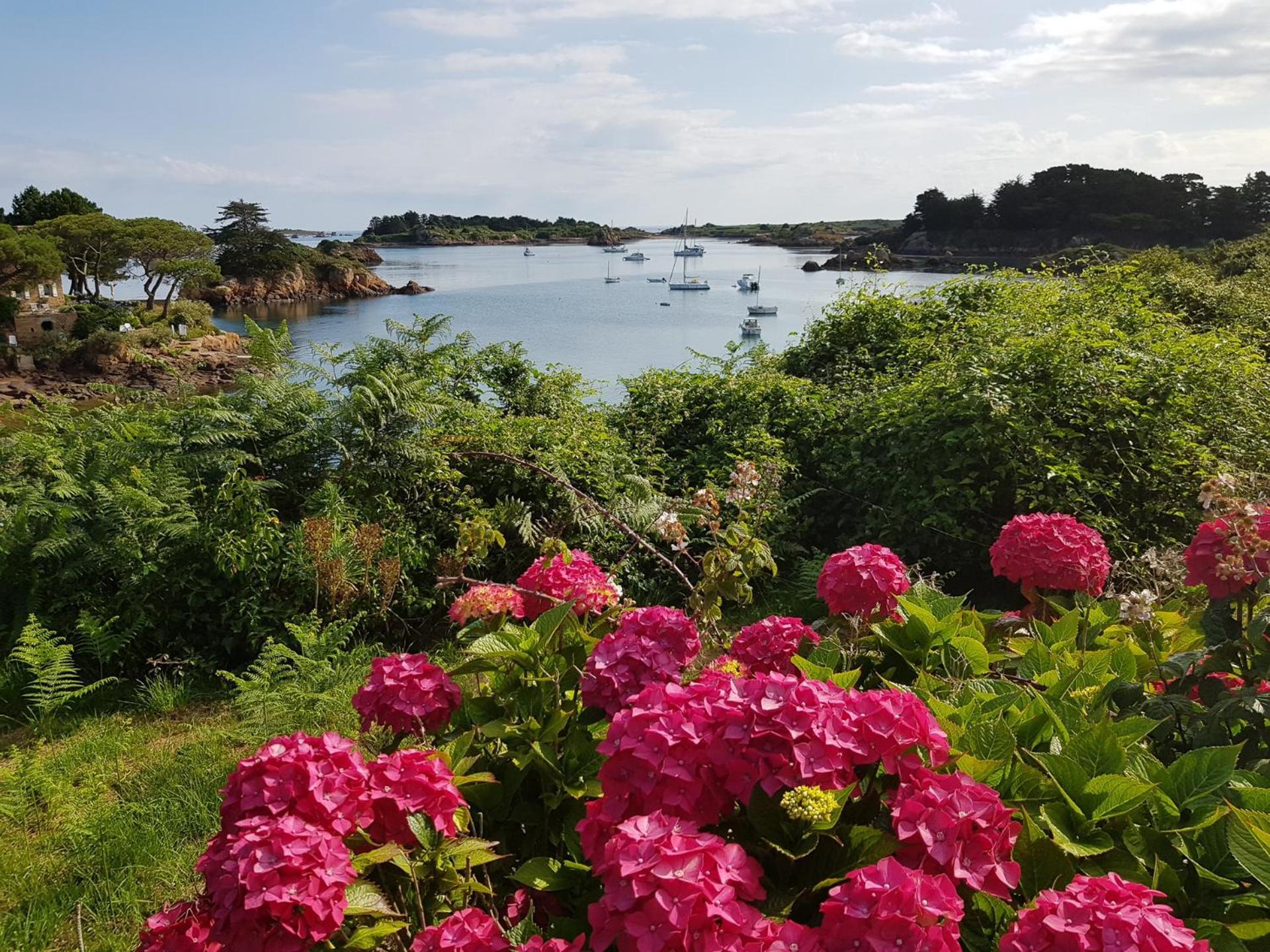 Bed and Breakfast Les Balcons Du Tregor Lannion Zewnętrze zdjęcie